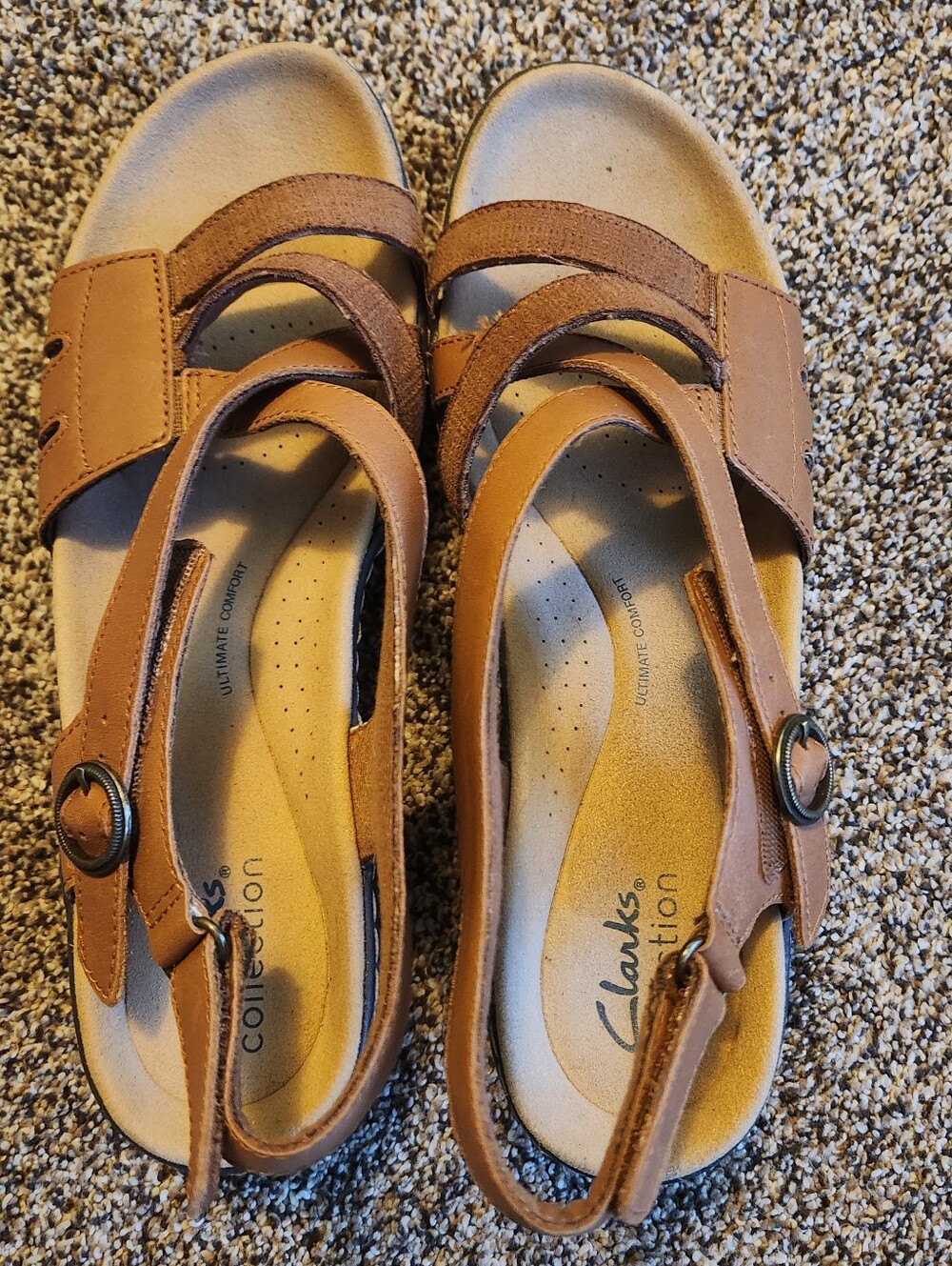 Clarks Collection Womens Leather Sandals Tan Size 8.5 Ultimate Comfort Strappy